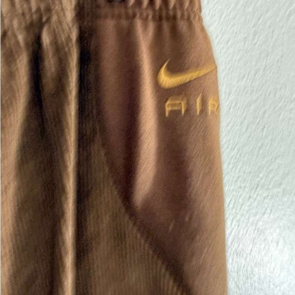 Nike Women's Chocolate Brown Joggers - Picture 4 of 6